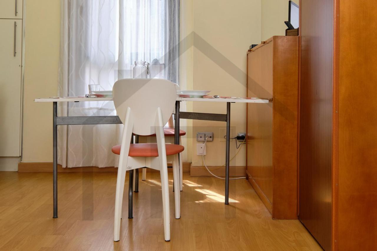 Loft En Oviedo - Ideal Para 3 Personas 外观 照片