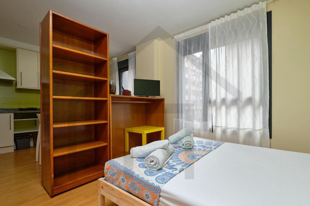 Loft En Oviedo - Ideal Para 3 Personas 外观 照片